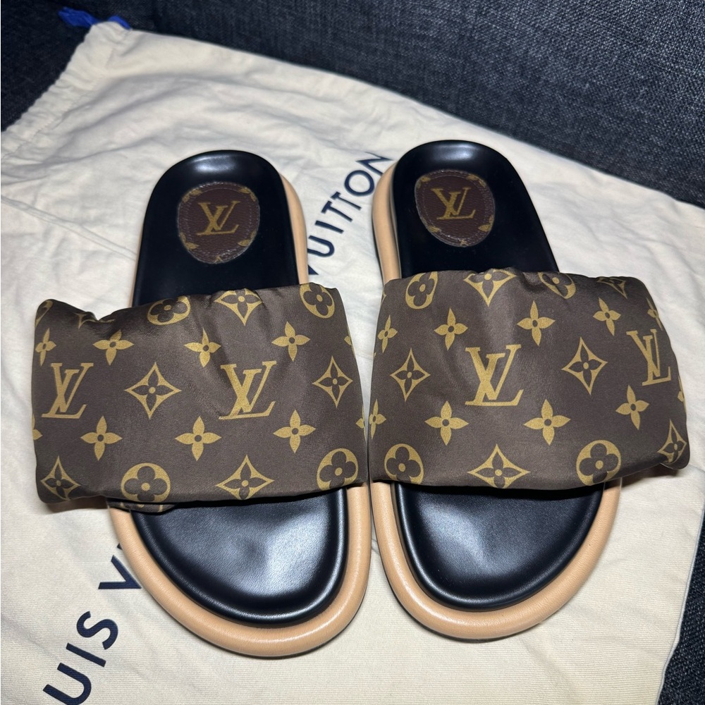 LV Pool Pillow Comfort Mule Slides